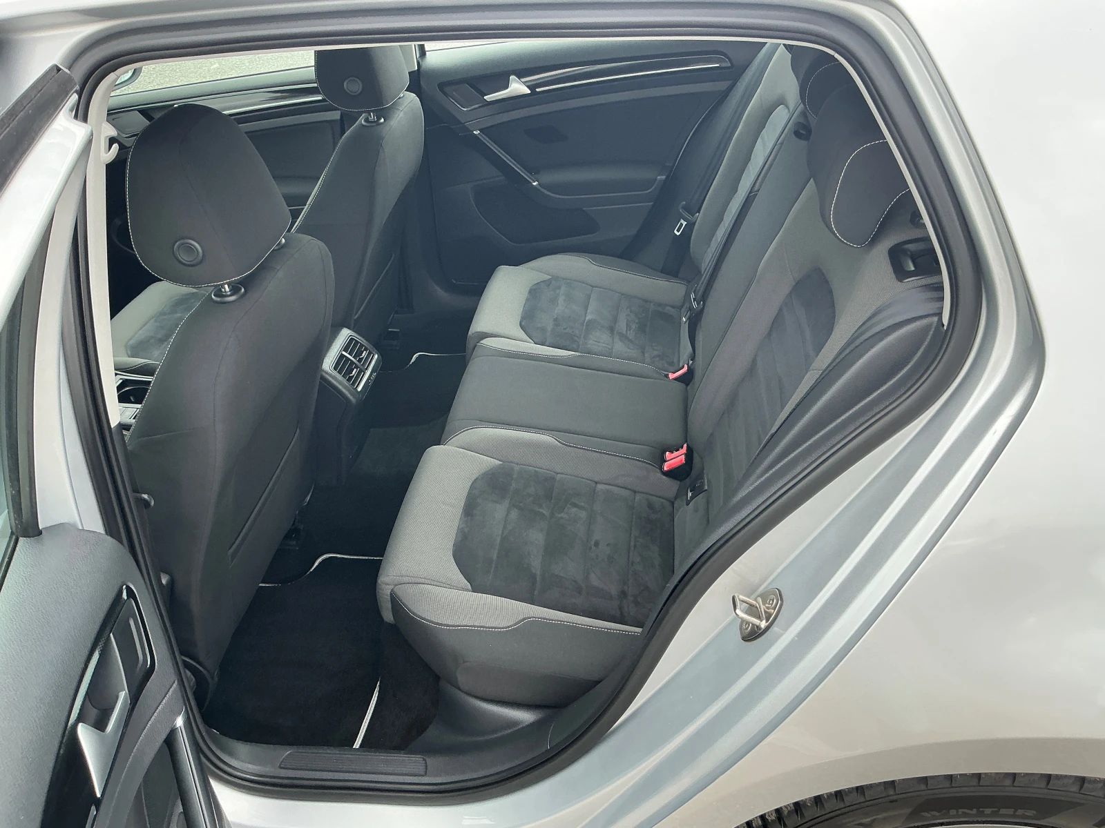 VW Golf 1.6 TDI  | Mobile.bg � ����������� 13