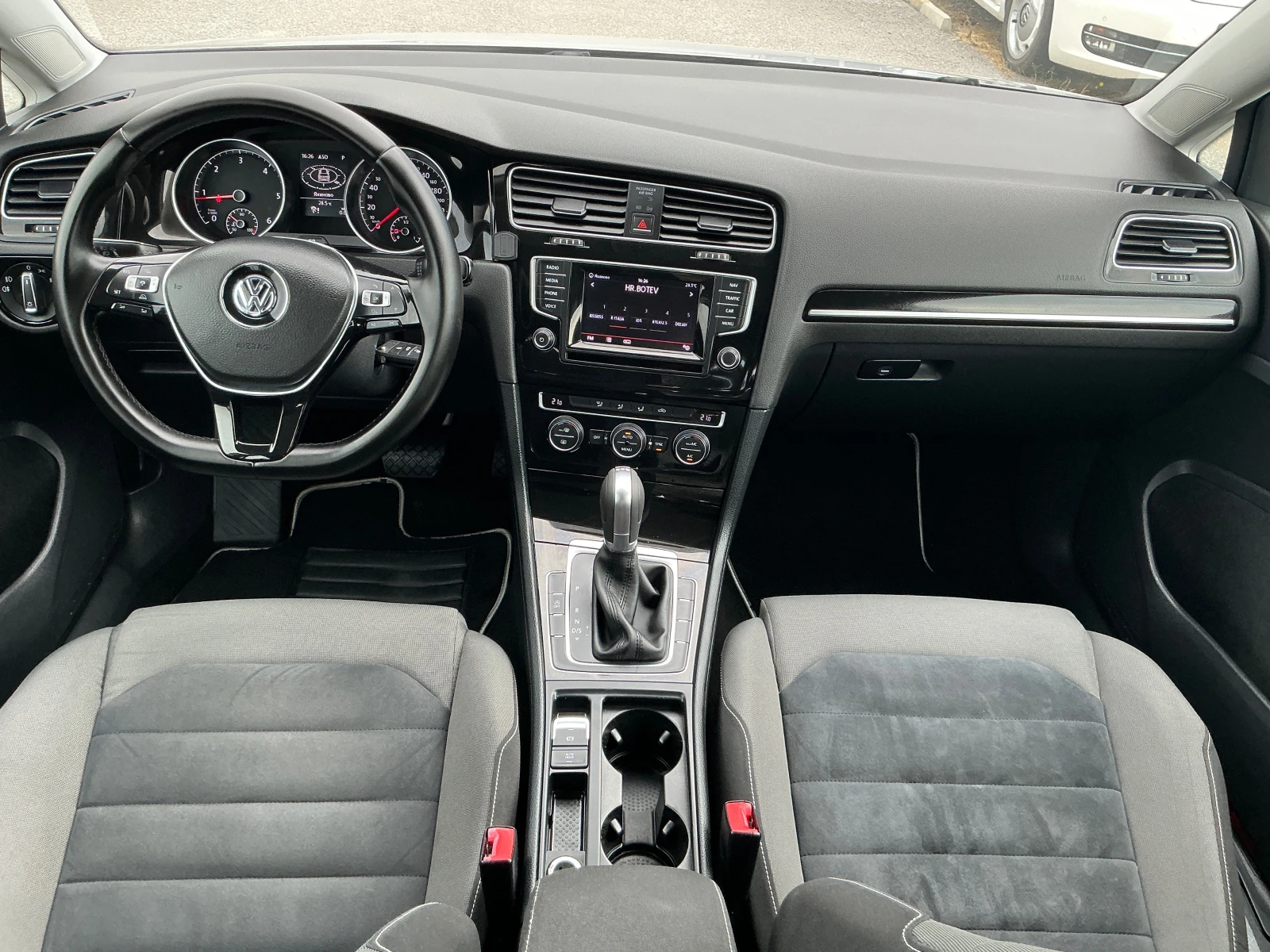 VW Golf 1.6 TDI  | Mobile.bg � ����������� 10