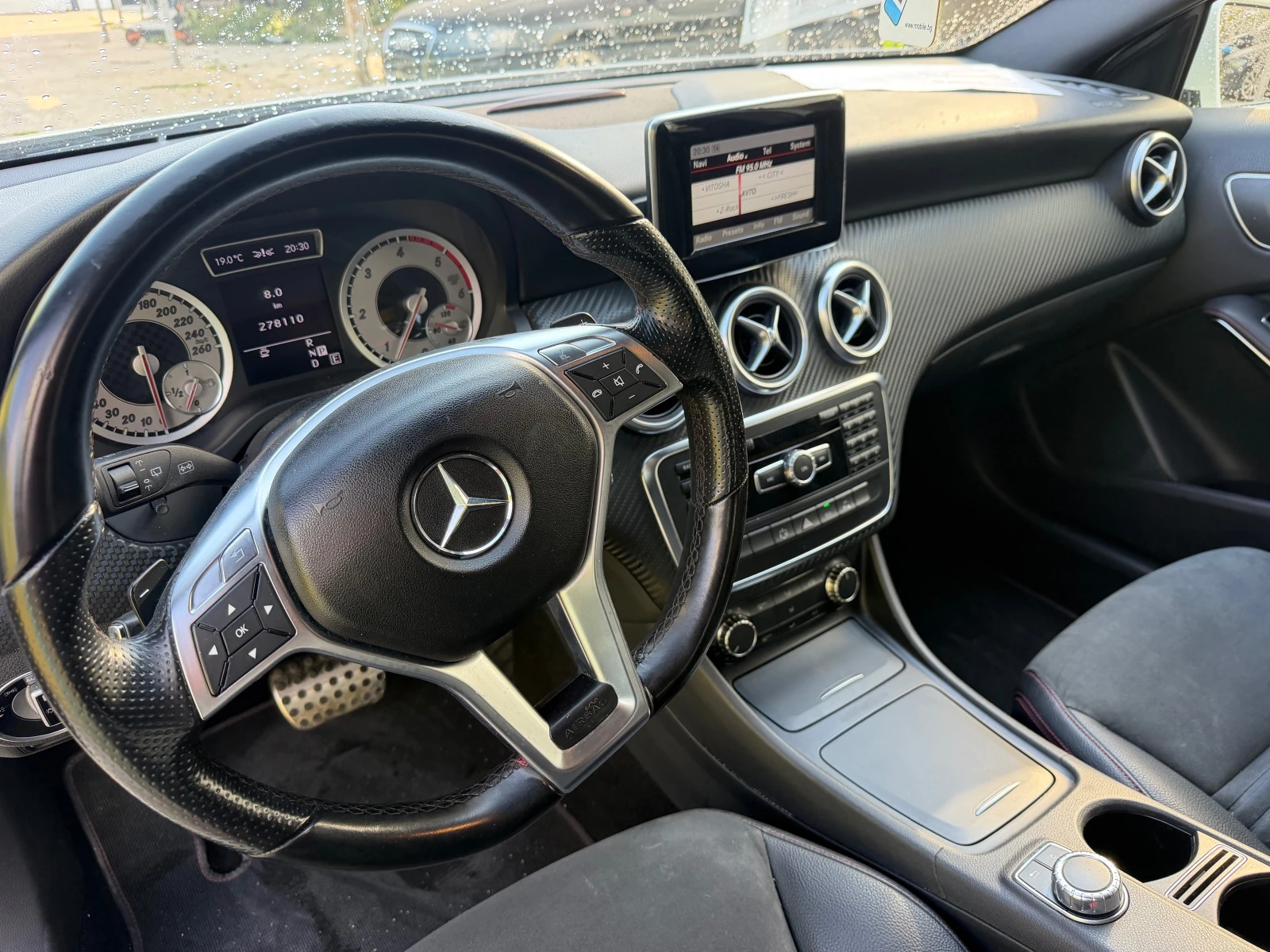 Mercedes-Benz A 180 Cdi СПЕШНО ПАНОРАМА АМГ, снимка 10 - Автомобили и джипове - 55994246
