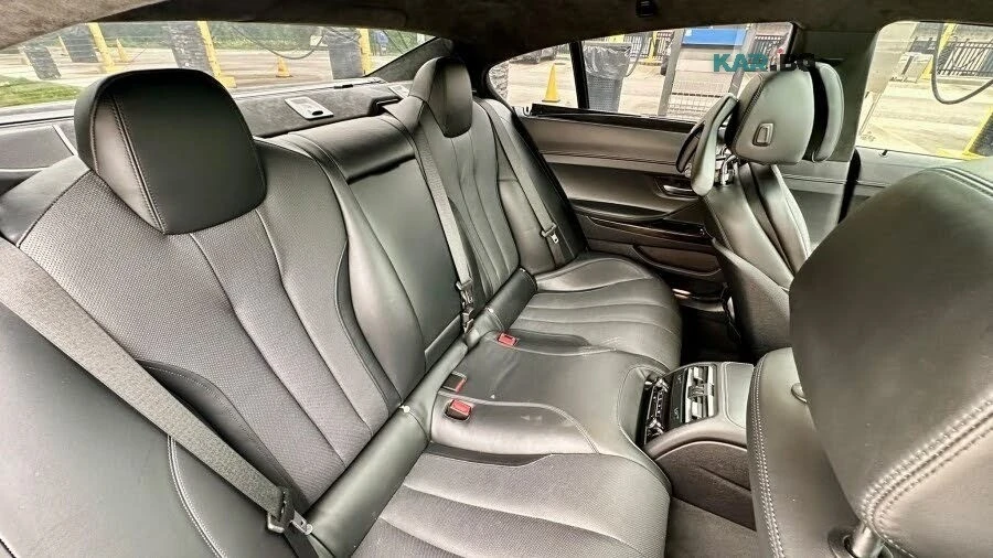 BMW 650 xDrive * Harman/Kardon* АвтоКредит * (ЦЕНА ДО БГ) , снимка 13 - Автомобили и джипове - 56062682