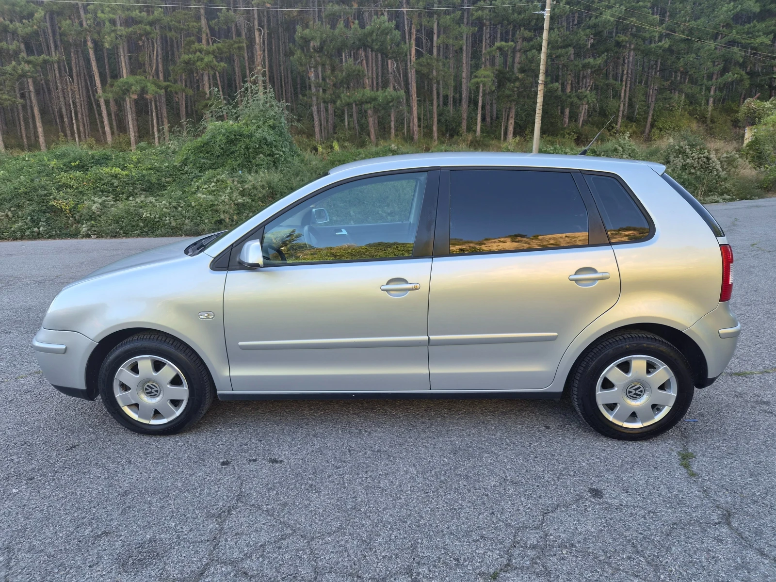 VW Polo 1.4 75k.c ТОП СЪСТОЯНИЕ, снимка 8 - Автомобили и джипове - 56092317