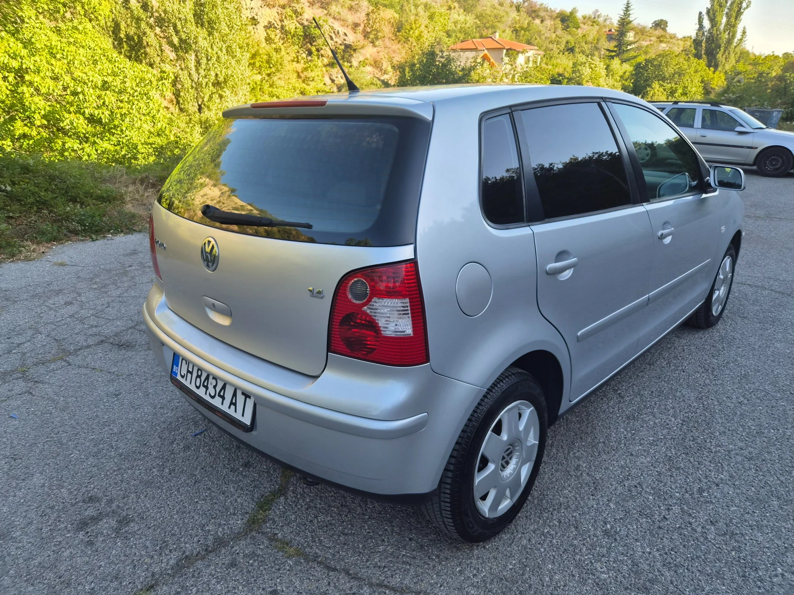VW Polo 1.4 75k.c ТОП СЪСТОЯНИЕ, снимка 5 - Автомобили и джипове - 56092317