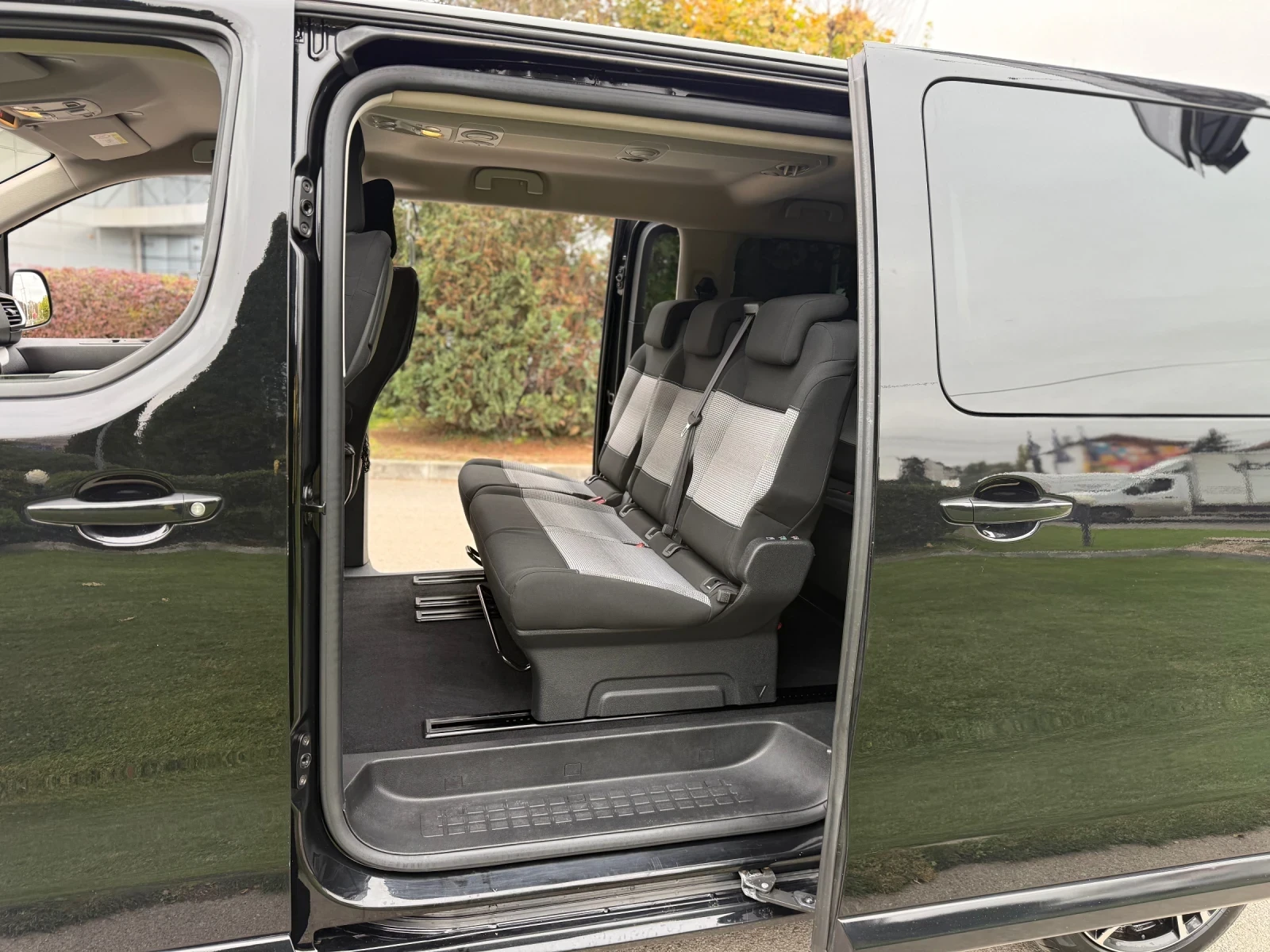Citroen Jumpy 8 + 1 2.0HDI , снимка 4 - Автомобили и джипове - 56732171