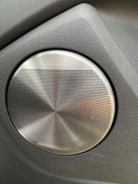 Audi SQ7, снимка 6