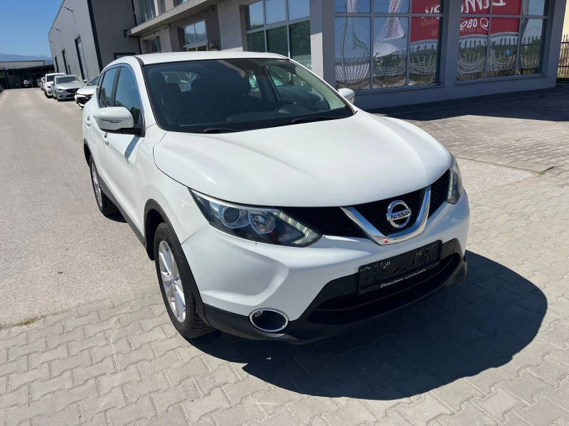 Nissan Qashqai 1.2 i 115k.c, снимка 2 - Автомобили и джипове - 51536019