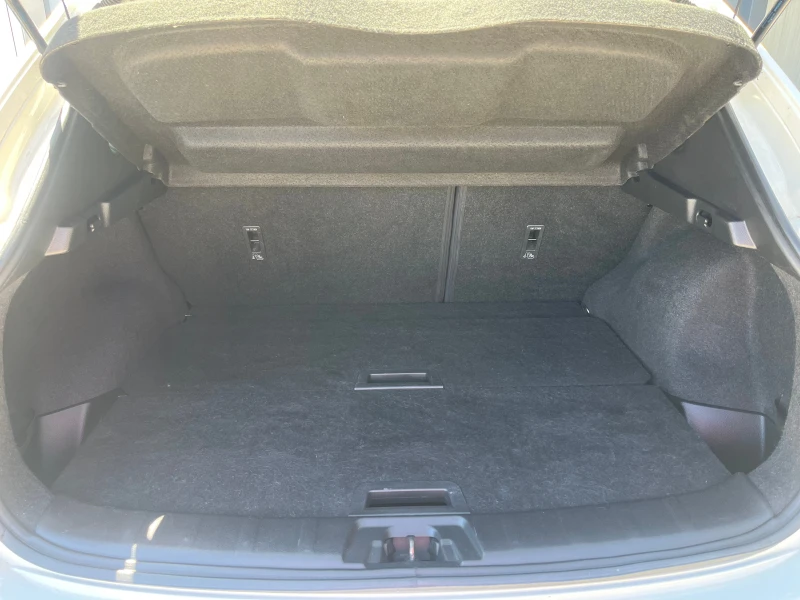 Nissan Qashqai 1.2 i 115k.c, снимка 14 - Автомобили и джипове - 51536019