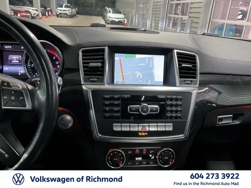 Mercedes-Benz GL 350 AMG PACK* BLUETEC* HARMAN* PANO* AMBIENT* KEYLESS*, снимка 11 - Автомобили и джипове - 52472841