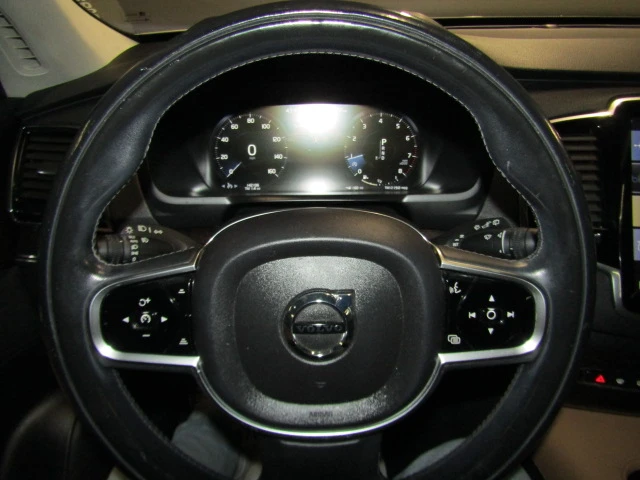 Volvo Xc90 T6 Momentum/1Собственик/Панорама/Кемера/Кейлес, снимка 9 - Автомобили и джипове - 52627791