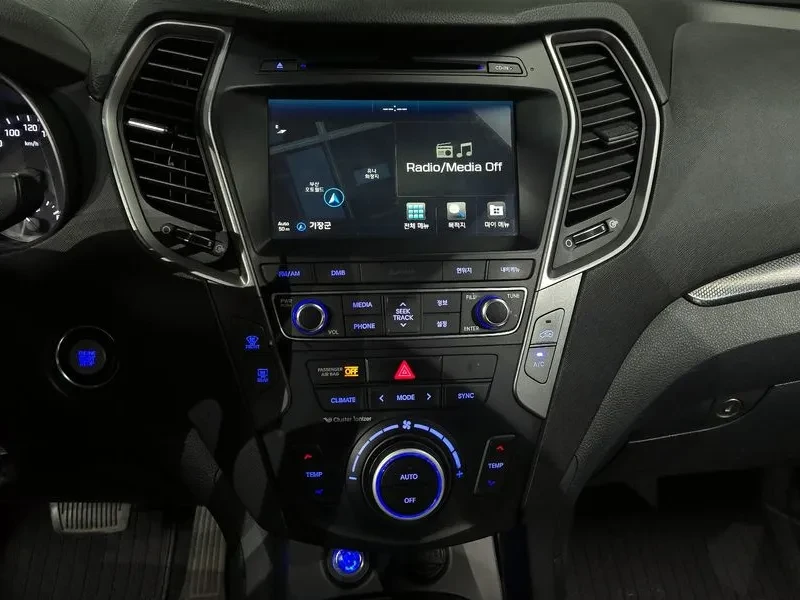 Hyundai Santa fe, снимка 16 - Автомобили и джипове - 54872484