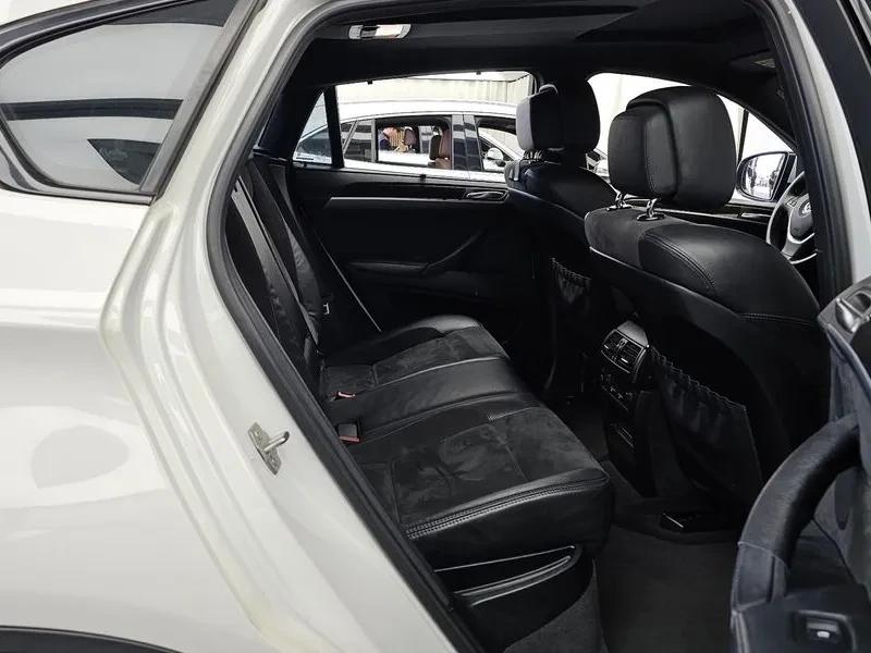 BMW X6, снимка 12 - Автомобили и джипове - 55358175