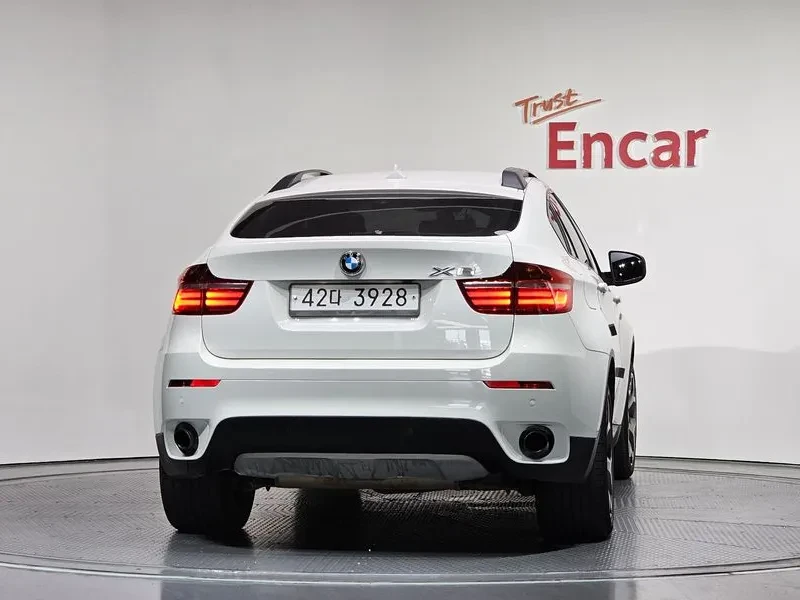 BMW X6, снимка 4 - Автомобили и джипове - 55358175
