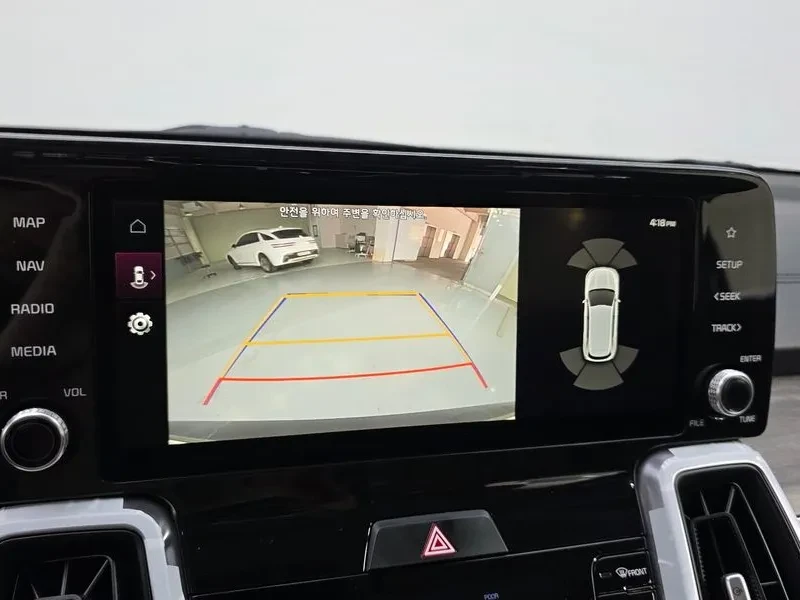 Kia Sorento Diesel 2.2 2Wd Trendy, снимка 15 - Автомобили и джипове - 55641187