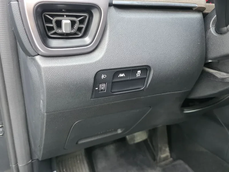 Kia Sorento Diesel 2.2 2Wd Trendy, снимка 12 - Автомобили и джипове - 55641187