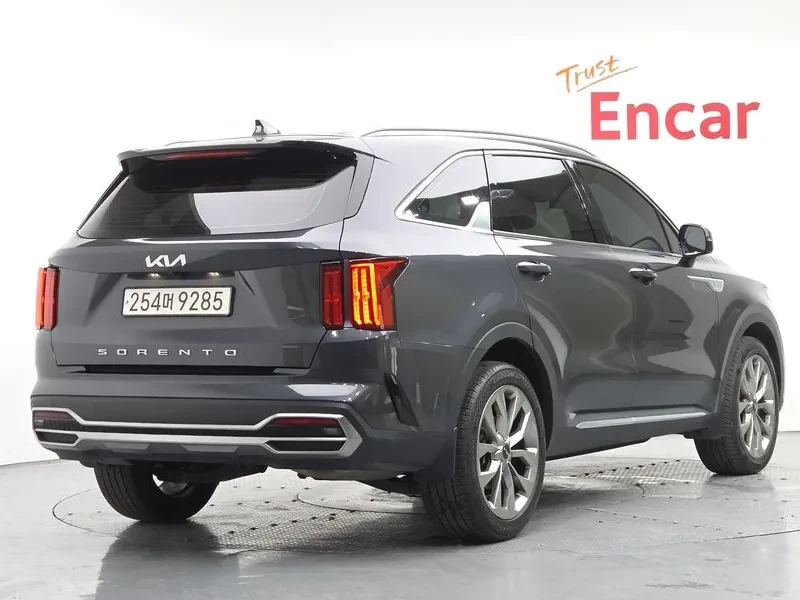 Kia Sorento Diesel 2.2 2Wd Trendy, снимка 2 - Автомобили и джипове - 55641187