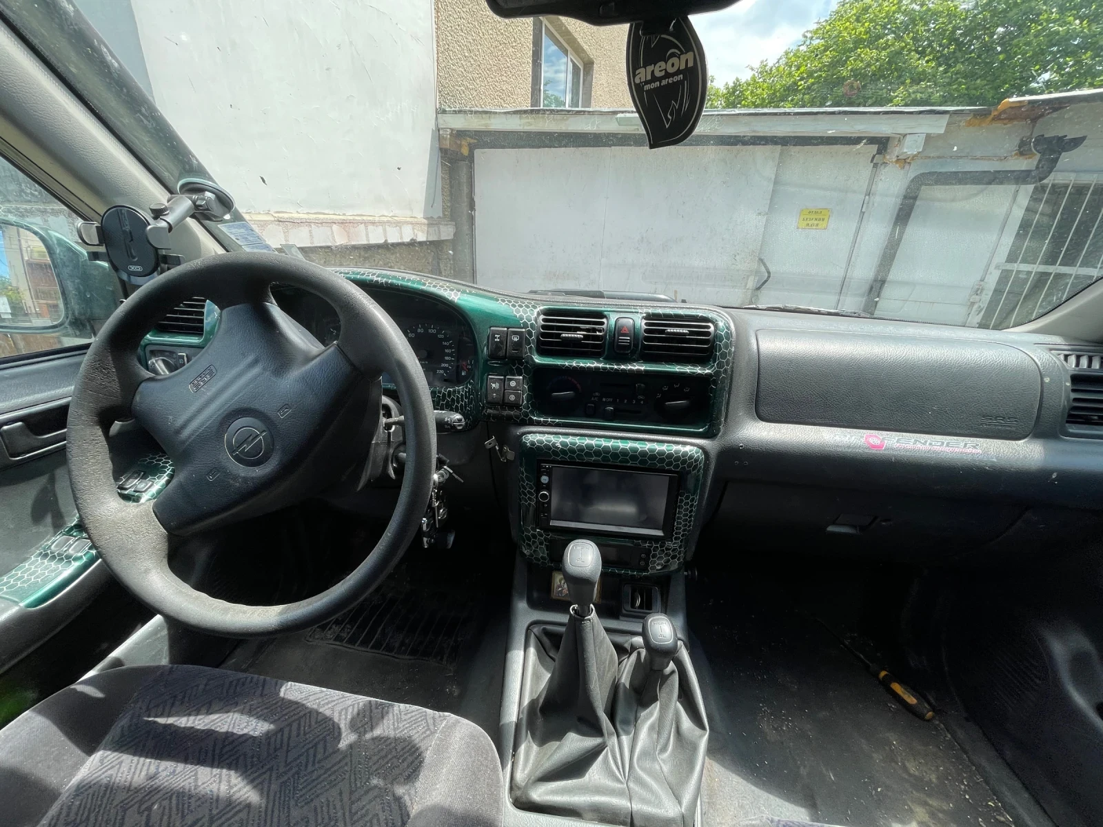Opel Frontera 2.2 DTI - изображение 6