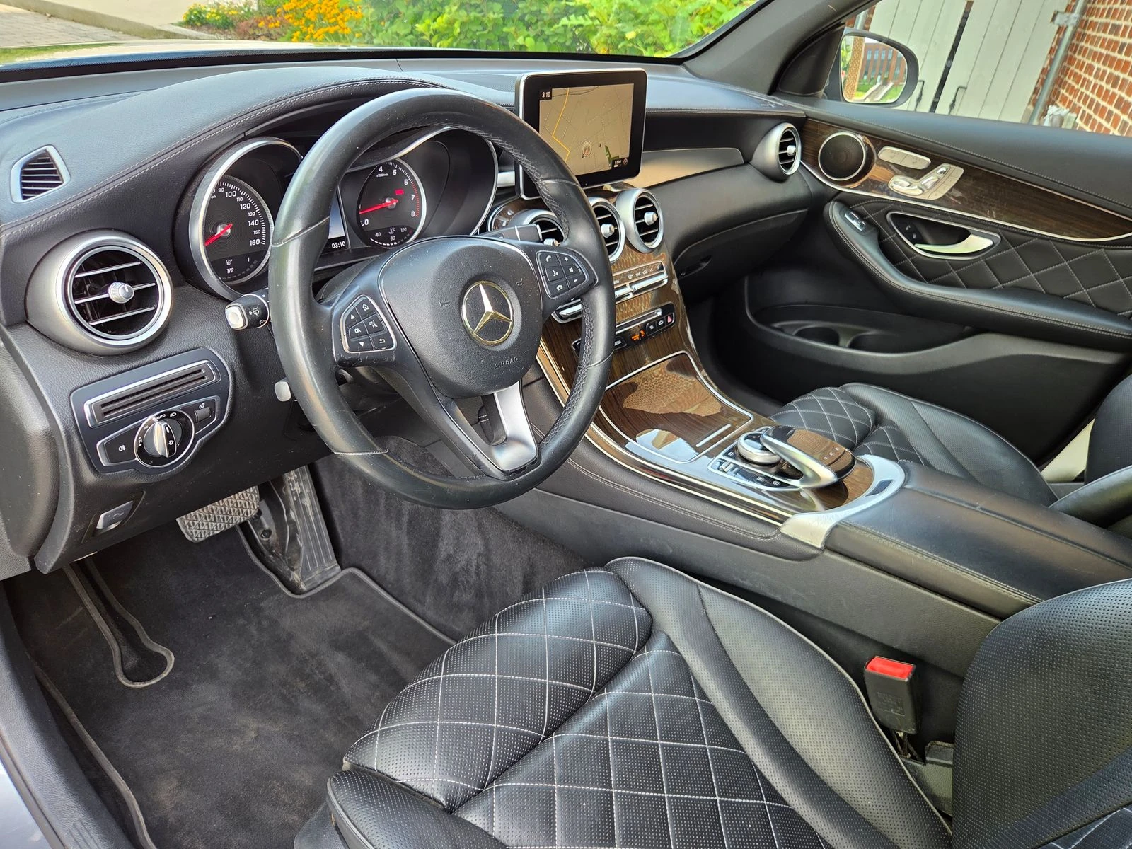 Mercedes-Benz GLC 300 DESIGNO* MB-TEX* KEYLESS* ОБДУХ* ПОДГРЕВ* КАМЕРА*  - изображение 8