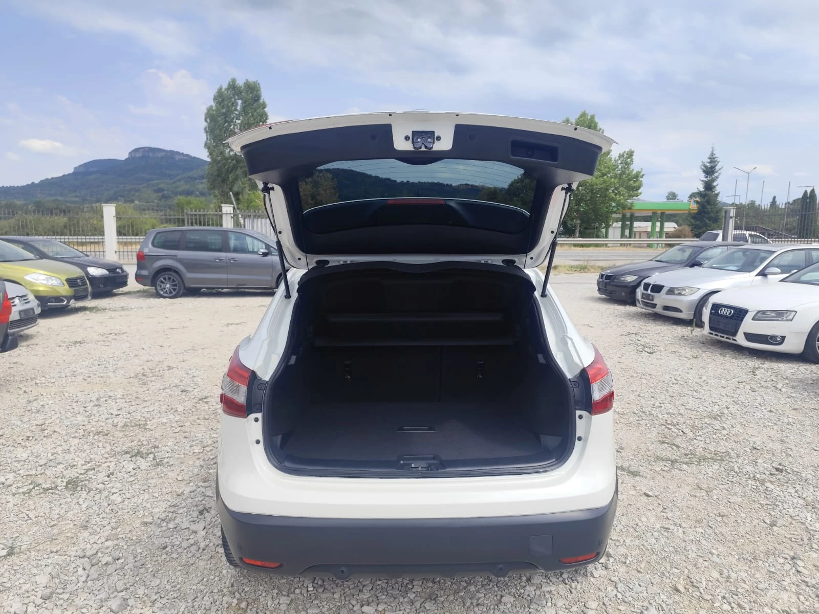 Nissan Qashqai 1.5 дизел Италия - изображение 7