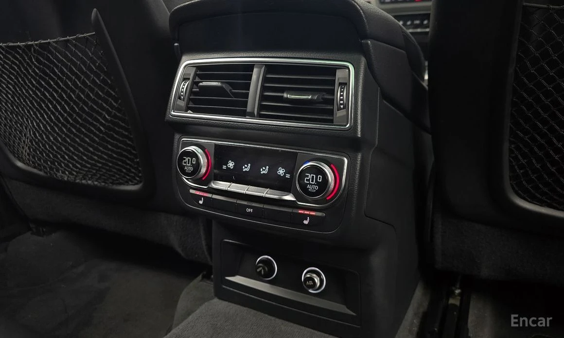 Audi Q7 45 TFSI Quatro* PANO* КОЖА* ПОДГРЕВ* НАВИ* , снимка 16 - Автомобили и джипове - 54102061