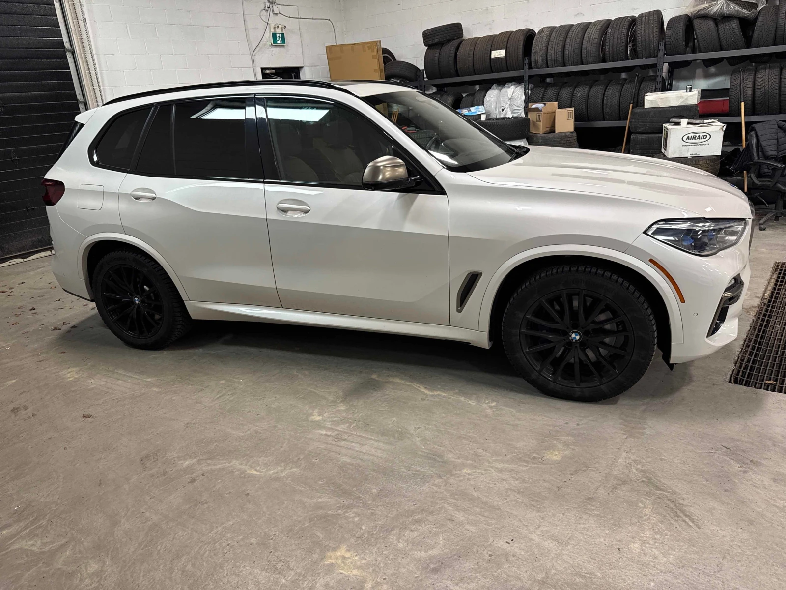 BMW X5 M50i * * CARFAX * * АВТОКРЕДИТ , снимка 4 - Автомобили и джипове - 54179184