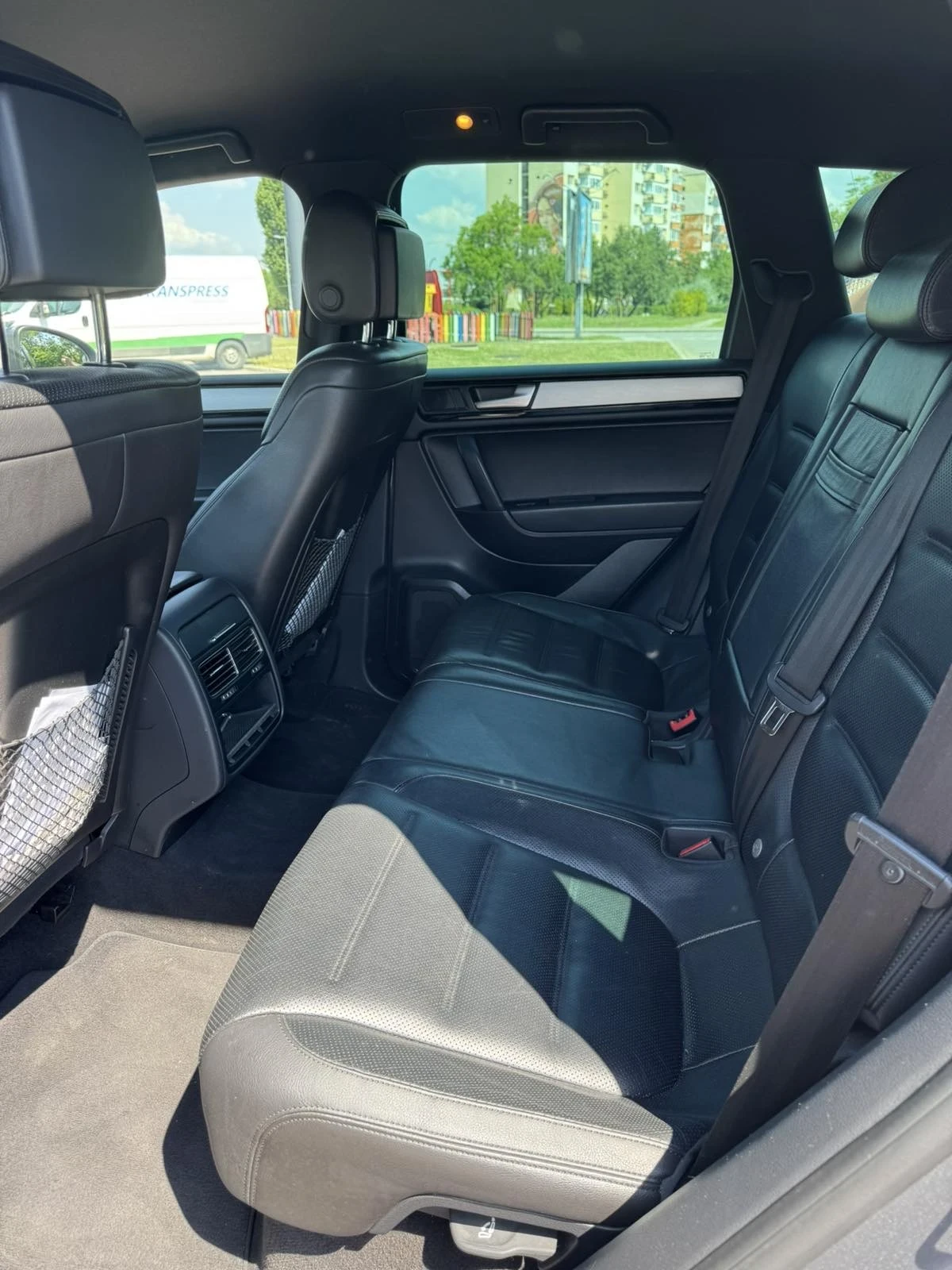VW Touareg, снимка 9 - Автомобили и джипове - 55063521