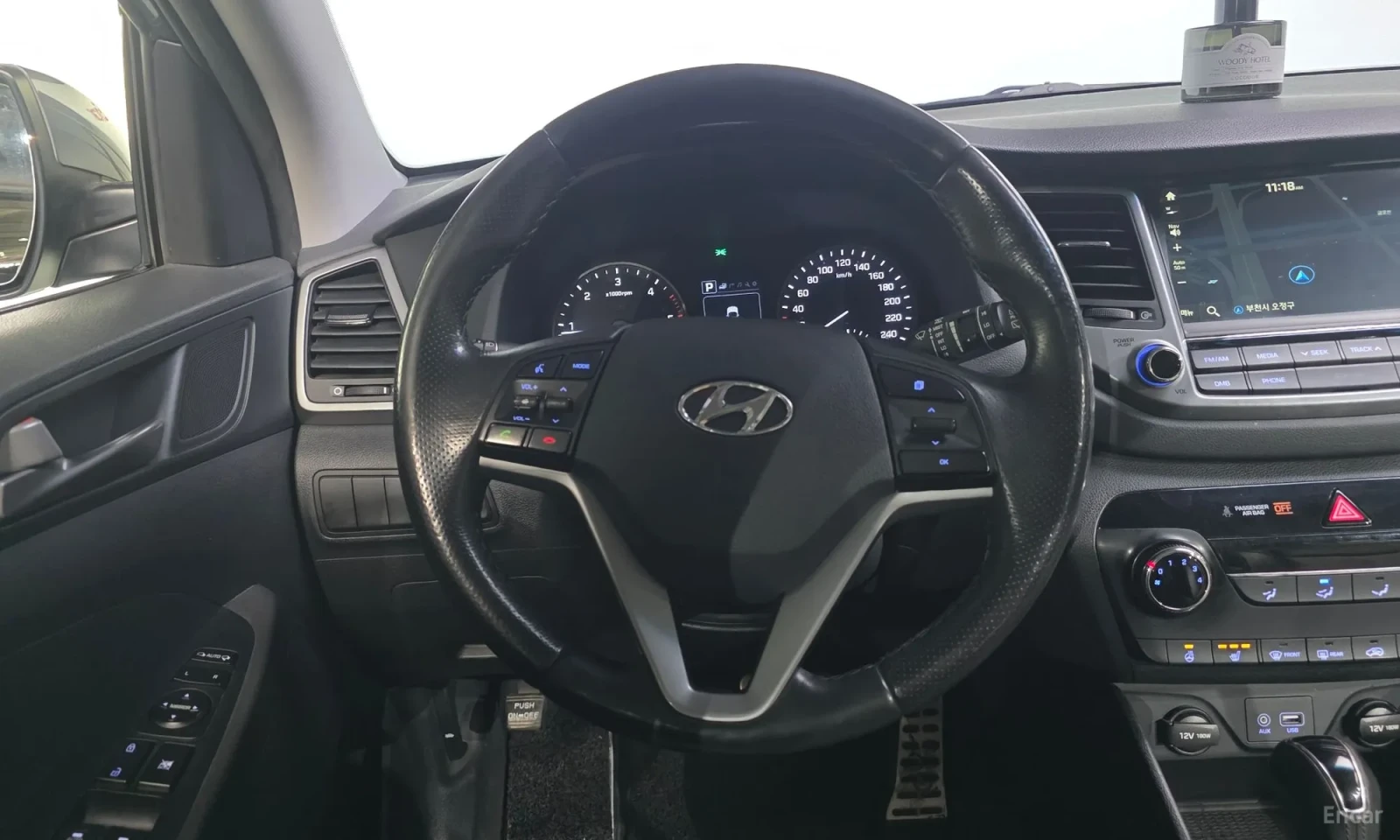Hyundai Tucson, снимка 12 - Автомобили и джипове - 55193359