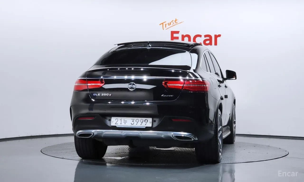 Mercedes-Benz GLE 350 d 4MATIC | AMG ПАКЕТ | HARMON | ПАНОРАМА | 360, снимка 4 - Автомобили и джипове - 55453029