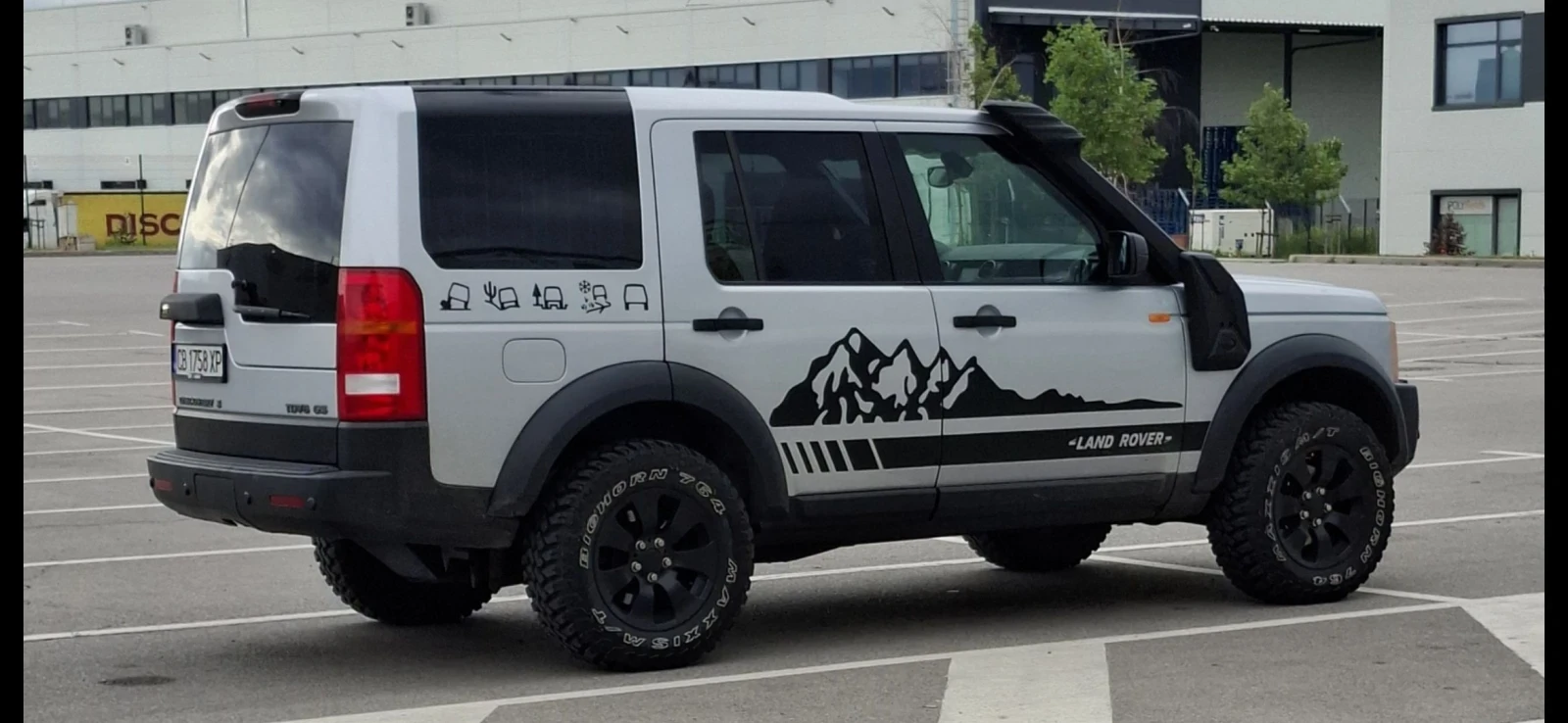 Land Rover Discovery, снимка 9 - Автомобили и джипове - 55653664