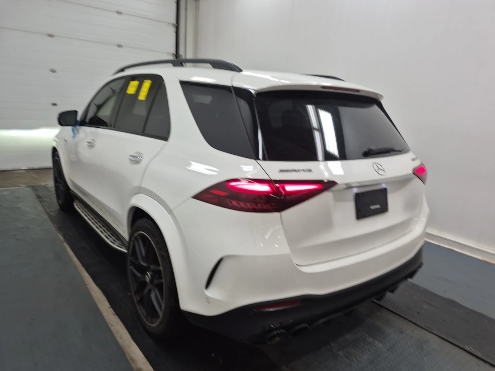Mercedes-Benz GLE * AMG 53* CARFAX* АВТОКРЕДИТ БЕЗ ПЪРВОНАЧАЛНА ВНОС, снимка 4 - Автомобили и джипове - 55803032