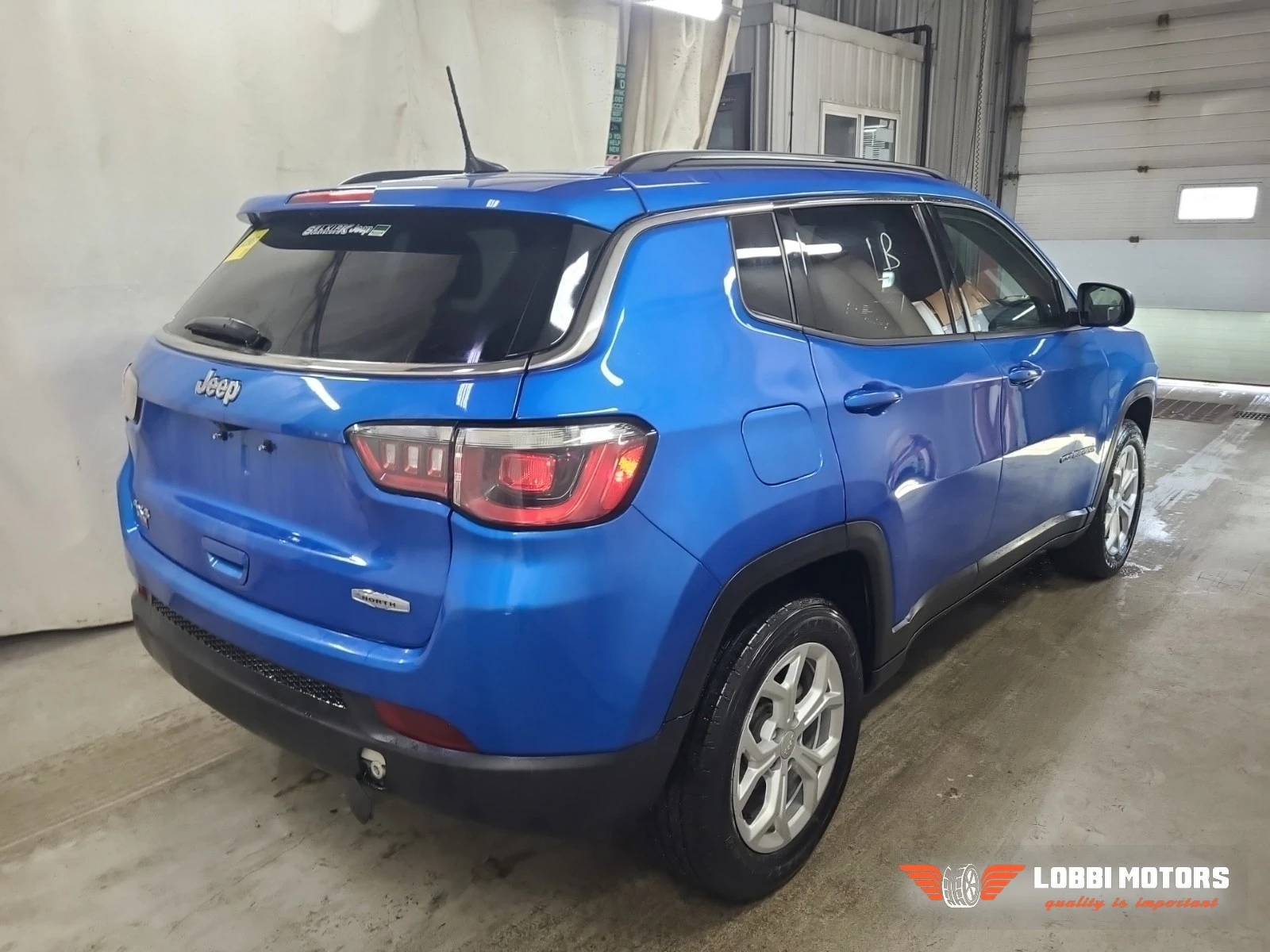 Jeep Compass, снимка 3 - Автомобили и джипове - 56102818