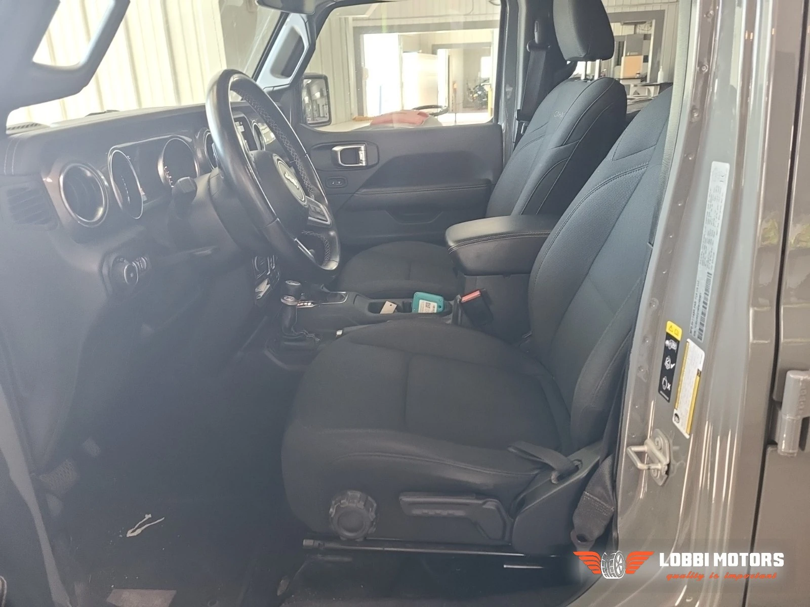 Jeep Wrangler, снимка 5 - Автомобили и джипове - 56128455