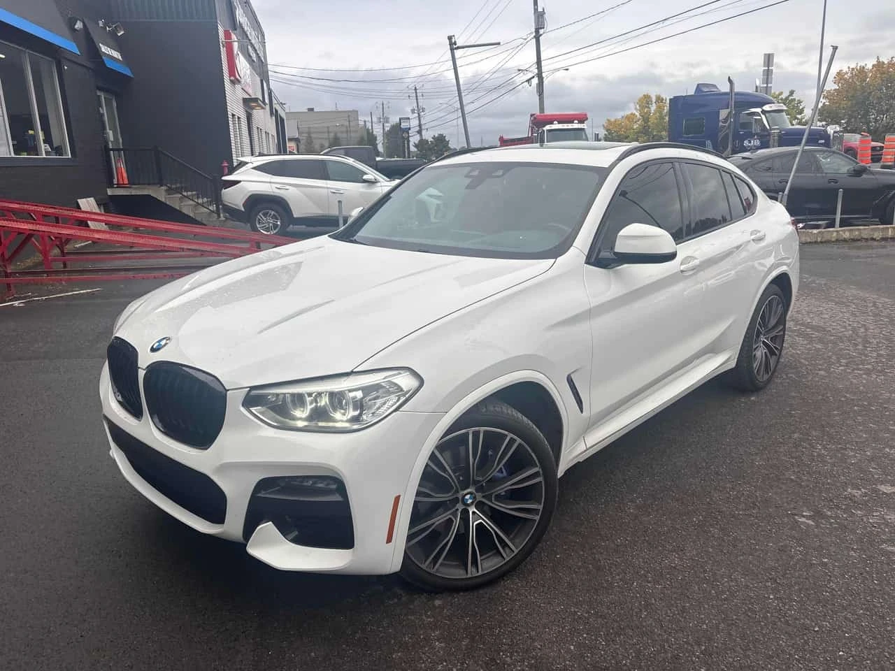 BMW X4 xDrive30i | CARFAX | БЕЗ ИНЦИДЕНТИ