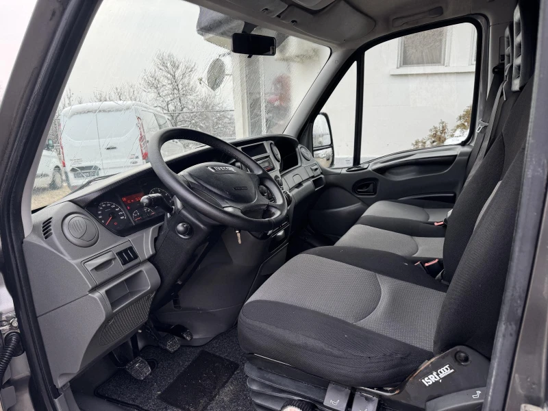 Iveco Daily 6местен KLIMA220000km!!!, снимка 14 - Бусове и автобуси - 48693263