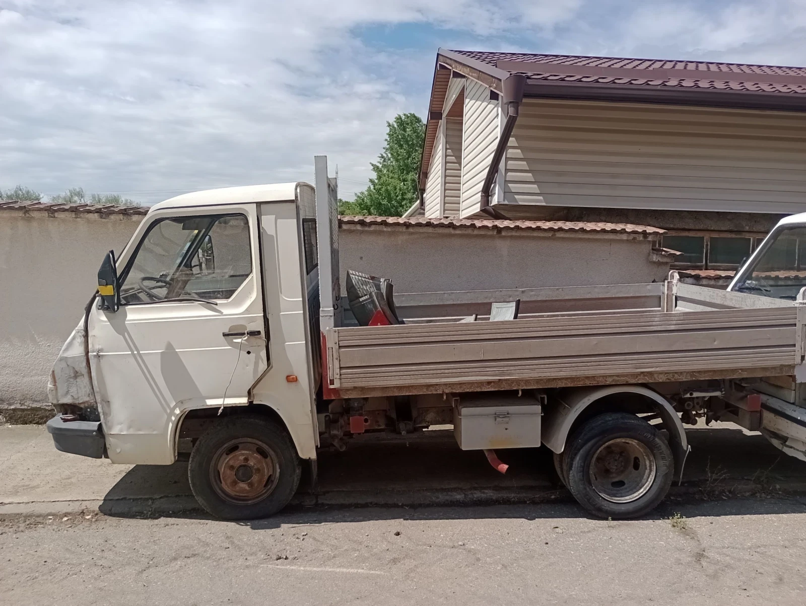 Nissan Trade 2.8d �������� 2���� | Mobile.bg � ����������� 2