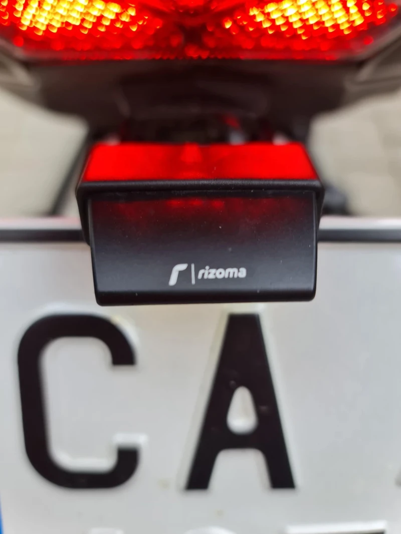 Kawasaki Z, снимка 8 - Мотоциклети и мототехника - 52408423