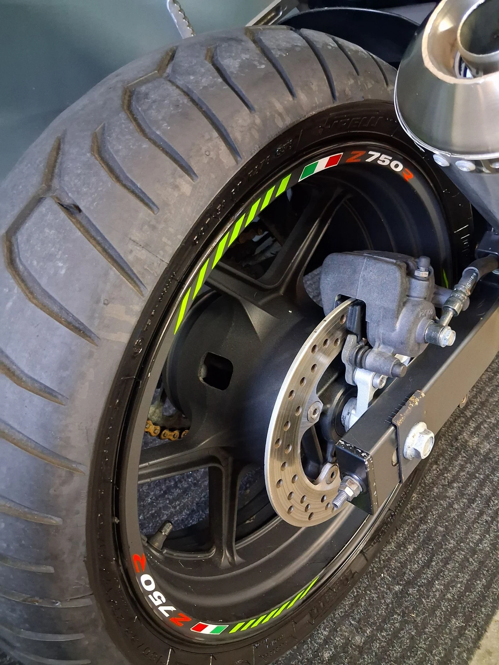 Kawasaki Z 750, снимка 13 - Мотоциклети и мототехника - 54712509