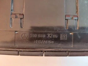 2108303285 Управление Климатик за Mercedes-Benz E-Class  W210 210 830 32 85, снимка 4