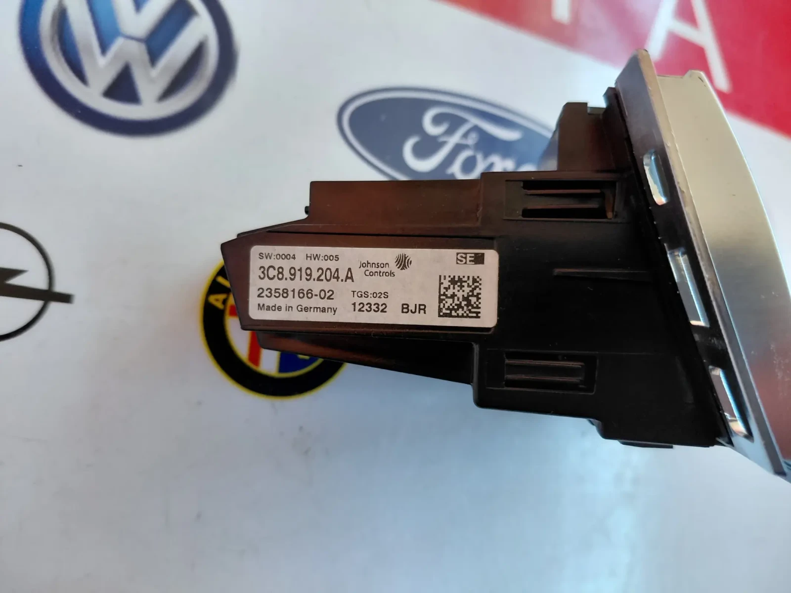 3C8919204A Часовник за VW CC 3C8.919.204.A, снимка 3 - Части - 54136440