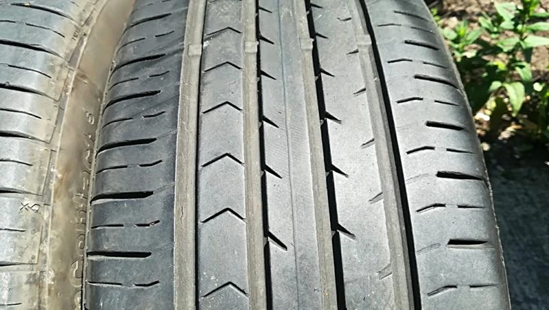 Гуми Летни 205/55R16, снимка 4 - Гуми и джанти - 25564865