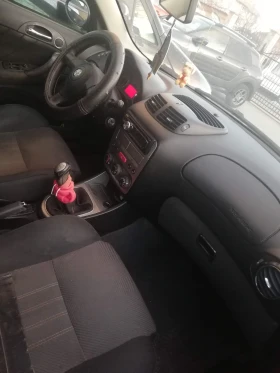 Alfa Romeo 147 1.6 газ/БЕНЗИН УНИКАТ , снимка 8