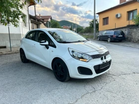 Kia Rio 1.4i 109к.с.* ПОДГРЕВ* МУЛТИМЕДИЯ* КЛИМАТИК* , снимка 2