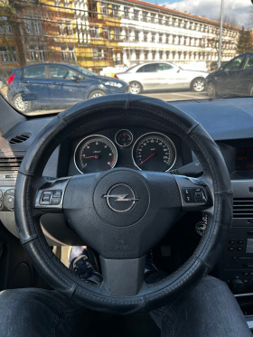 Opel Astra, снимка 6 - Автомобили и джипове - 44370915