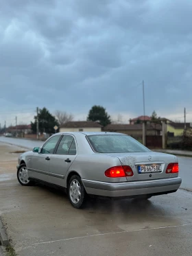Mercedes-Benz E 280 E-Class W210, снимка 4