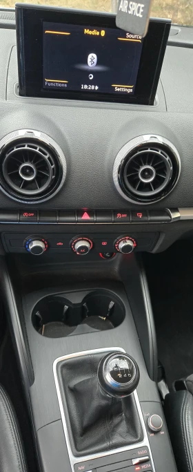 Audi A3 - 11000 € / 21514.13 лв. - 40971846 4