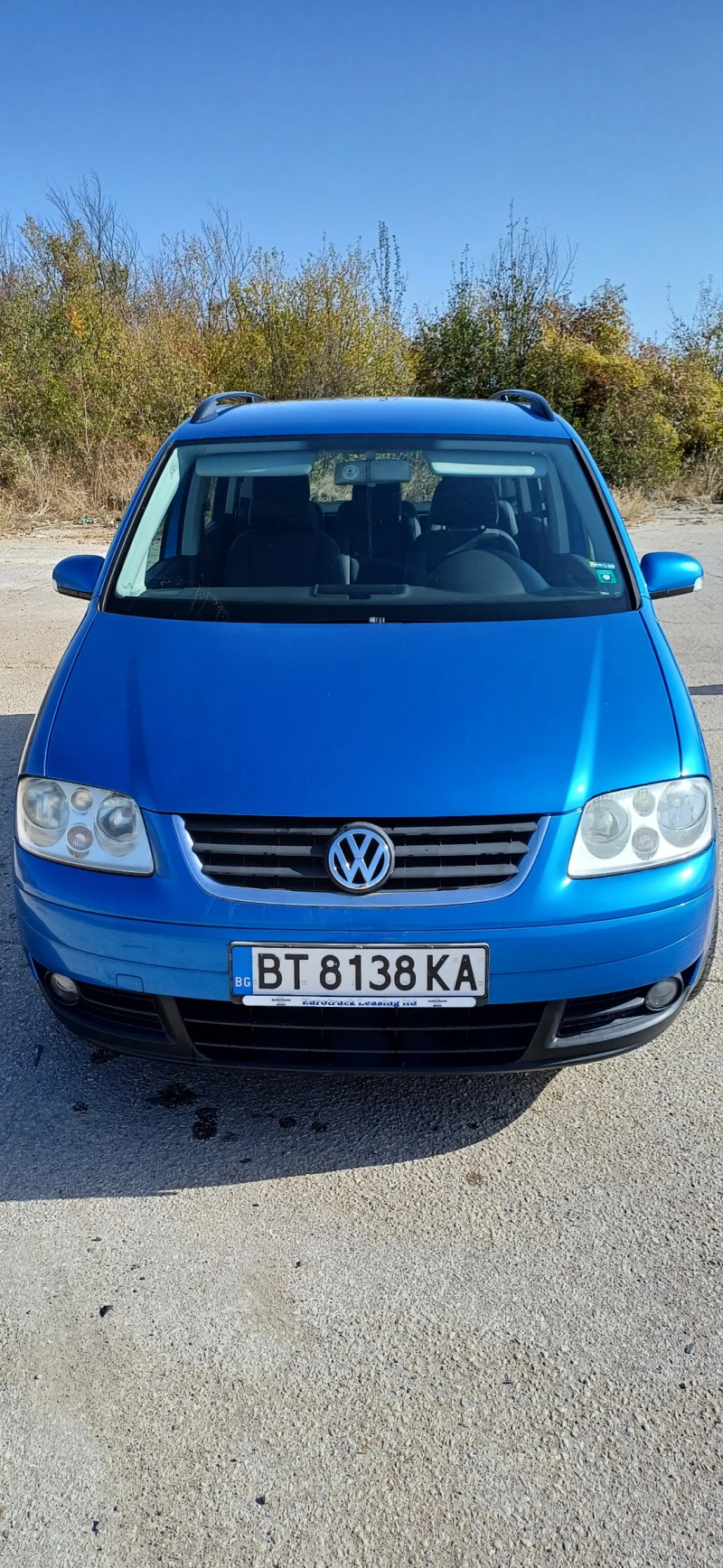 VW Touran, снимка 1 - Автомобили и джипове - 47302679