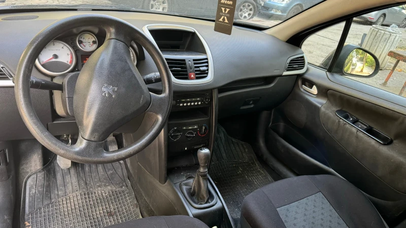 Peugeot 207, снимка 6 - Автомобили и джипове - 47267563