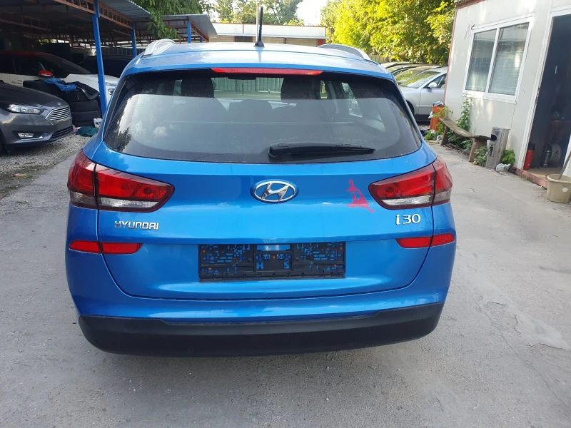 Hyundai I30 1.4 FACE 6 skt.NAVI EURO 6, снимка 5 - Автомобили и джипове - 47311685