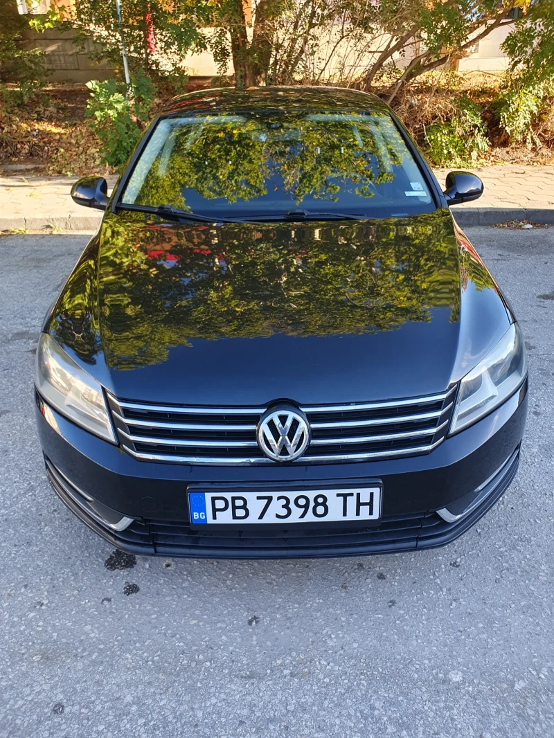 VW Passat, снимка 1 - Автомобили и джипове - 47426254