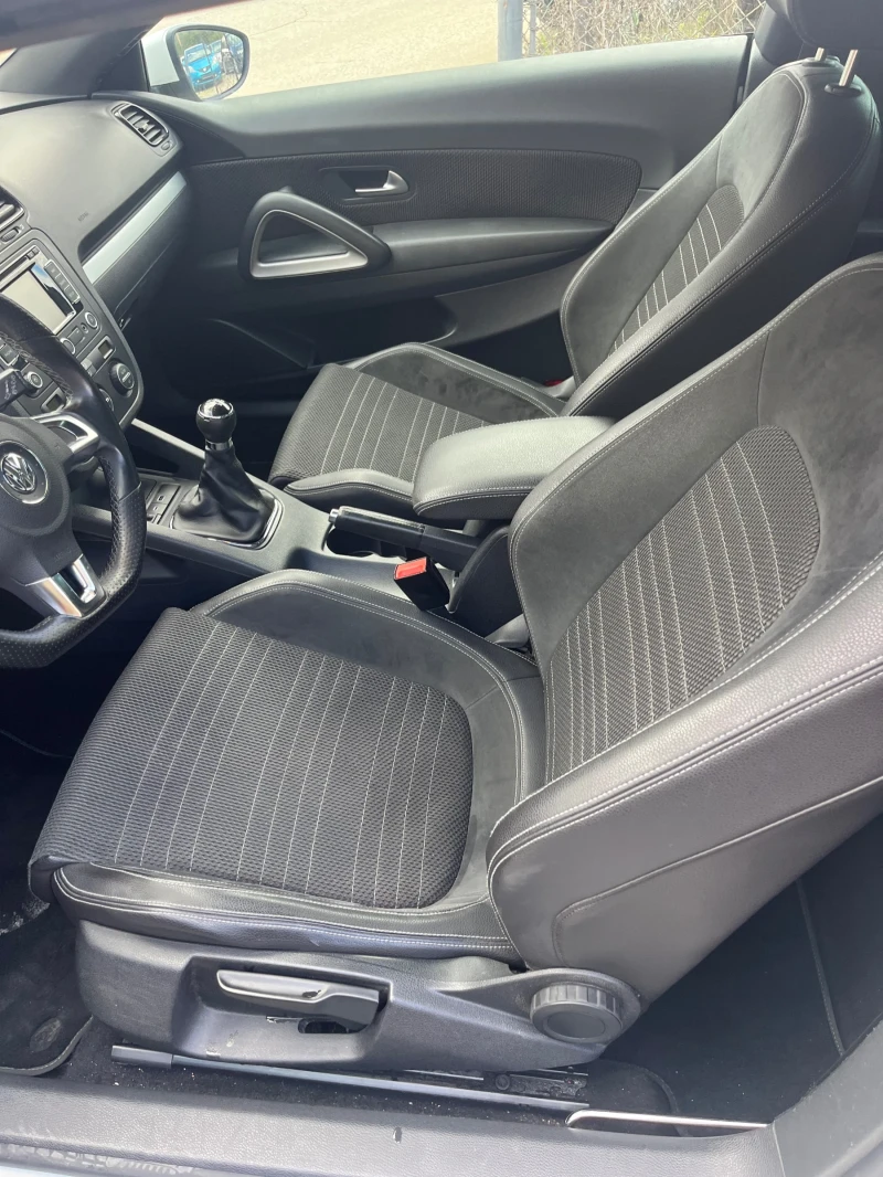 VW Scirocco 2.0Tsi - SWISS , снимка 8 - Автомобили и джипове - 49886536