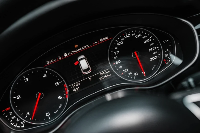 Audi A6, снимка 9 - Автомобили и джипове - 50798495