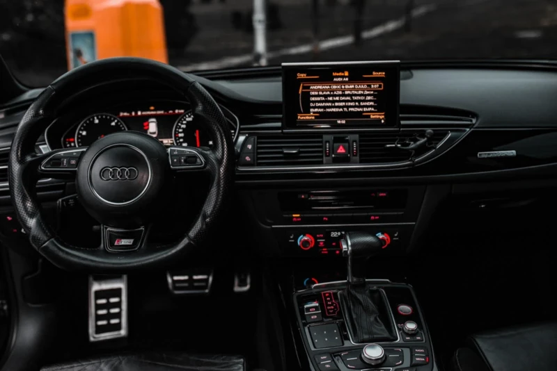 Audi A6, снимка 10 - Автомобили и джипове - 50798495